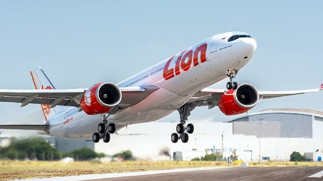 Indonesia Allows Increase in Domestic Airfares