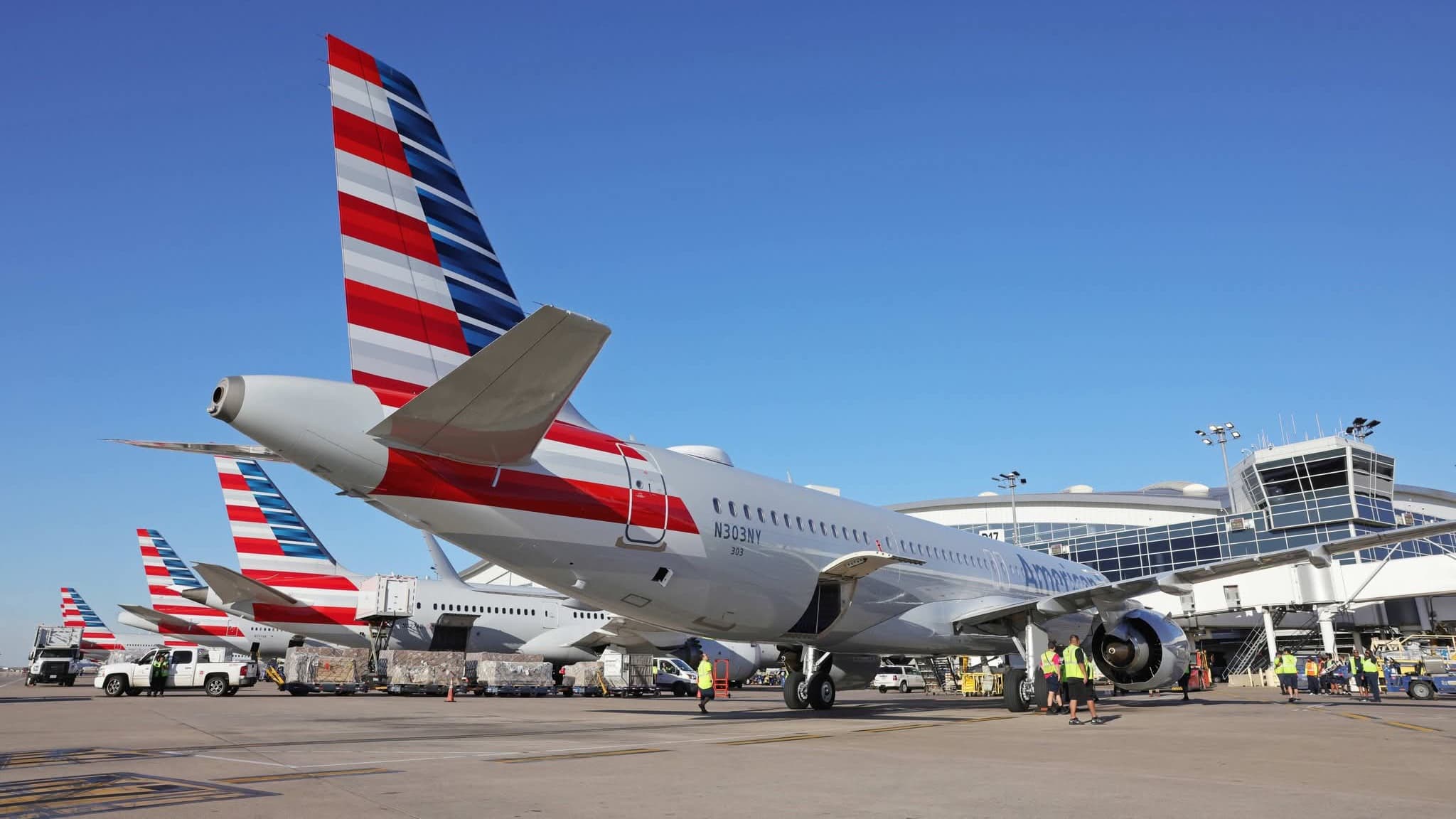 American Airlines Raises Over $1 Billion by Pledging 32 Aircraft in EETC Deal