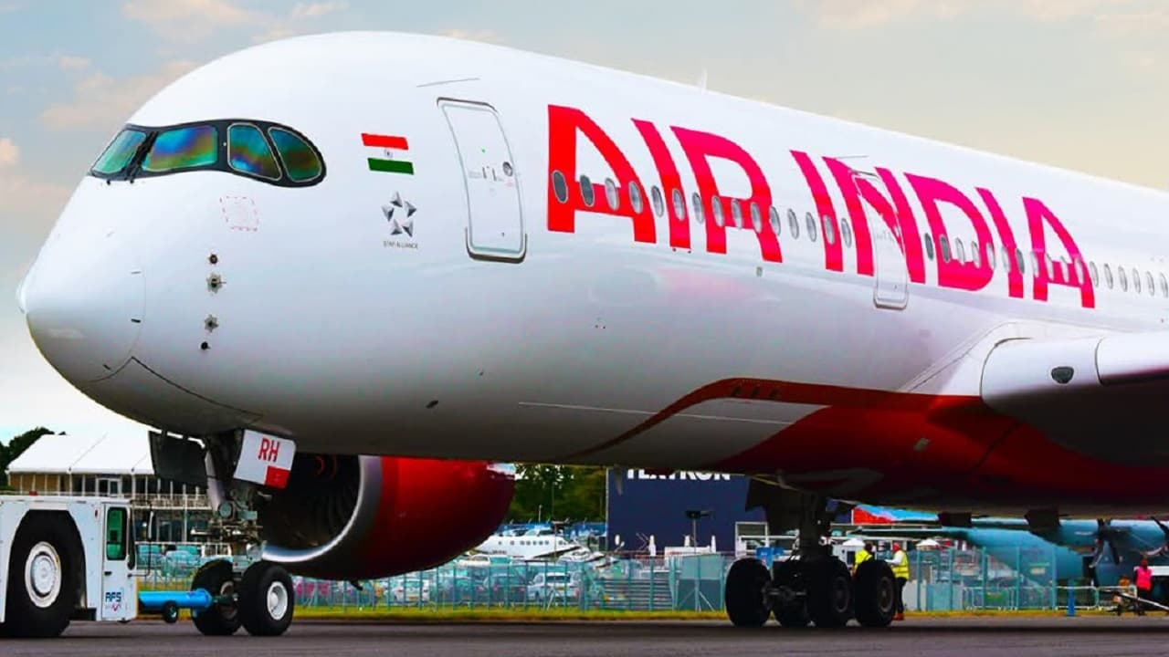Air India Cuts Long-Haul Program by Up to 12% Through July 2026 Amid Fuel Crisis and Middle East Detours