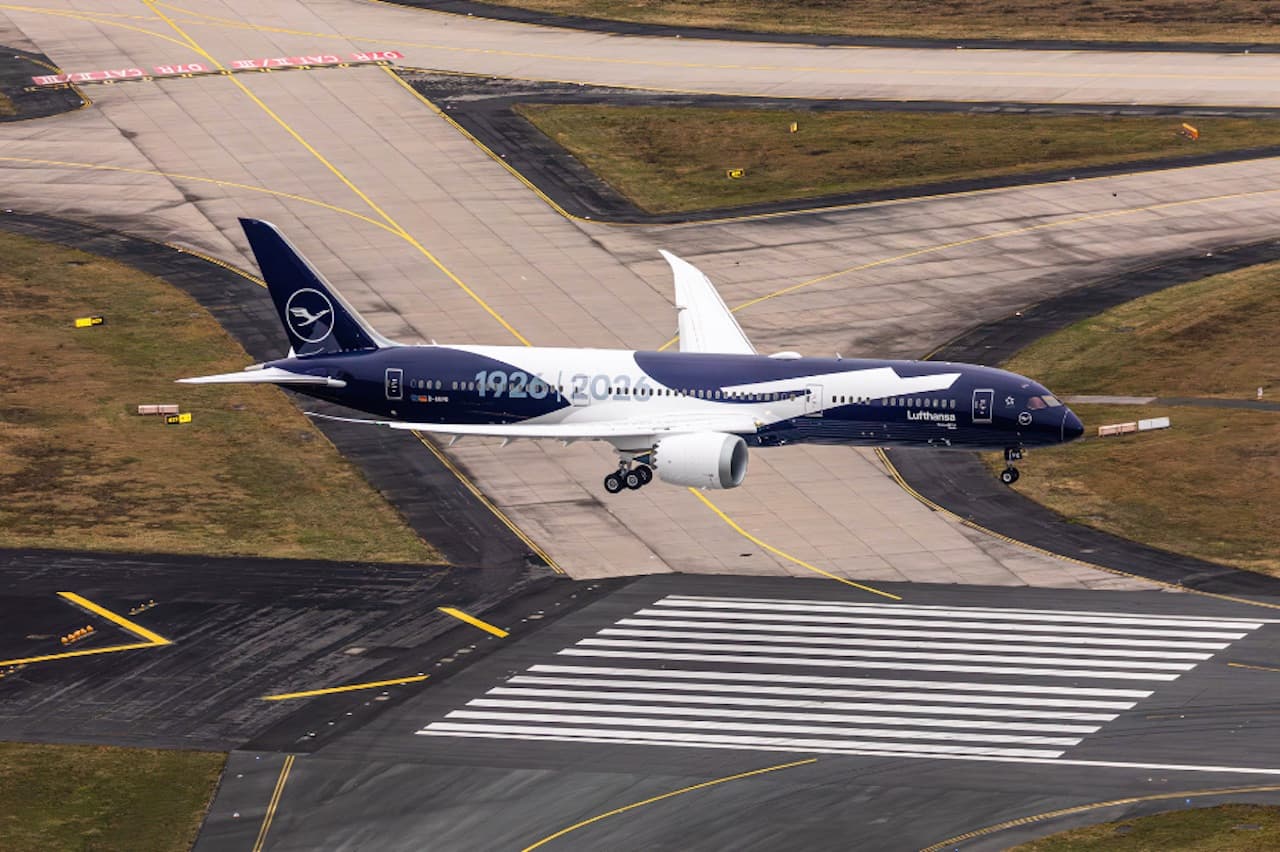 Lufthansa's FOX: A €70 Million Overhaul of Long-Haul Service for Its Centenary