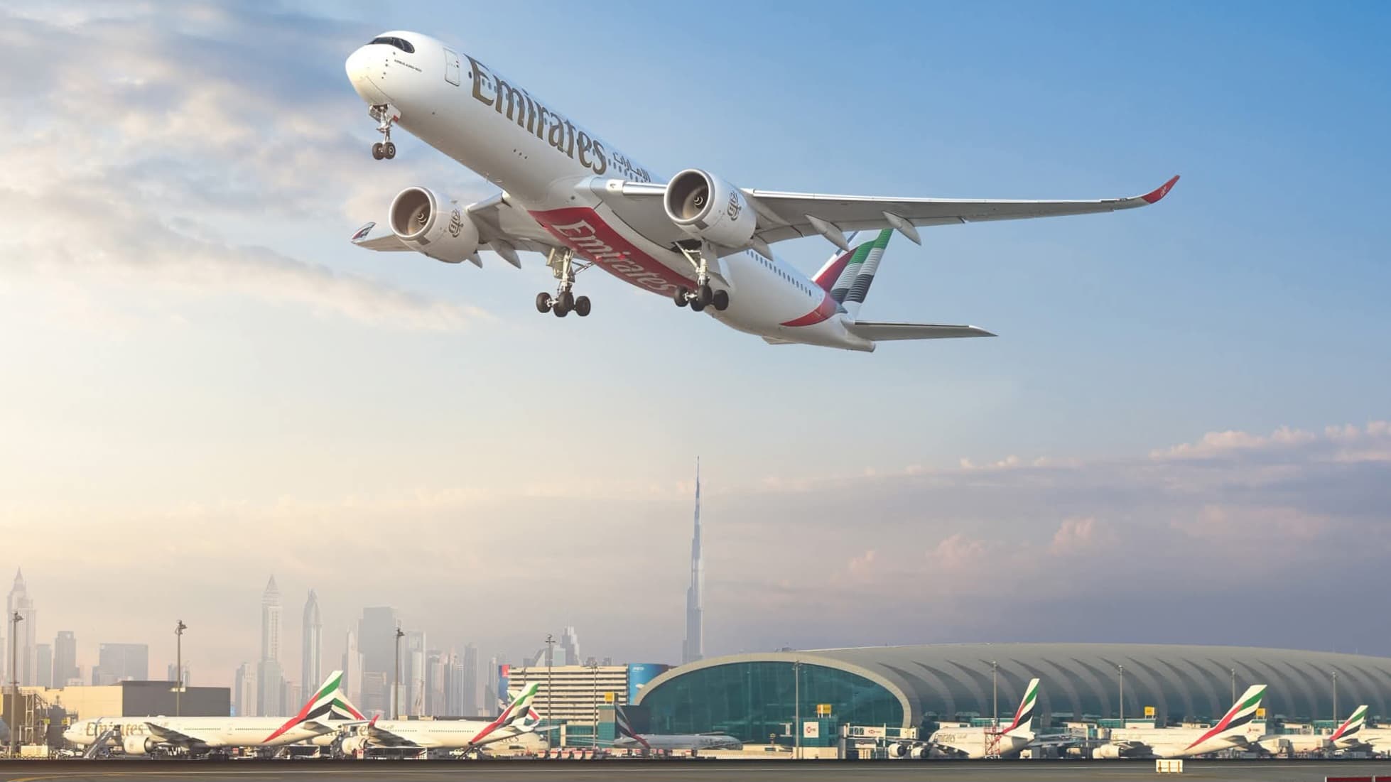 Mystery at Dubai Airport: 30,000 Euros Abandoned and Never Claimed – What ATPL and ATC Students Should Learn