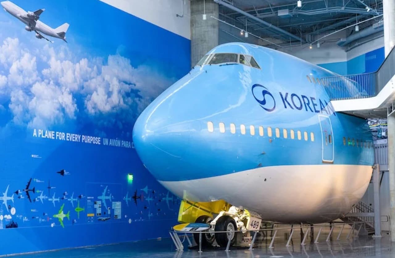Korean Air Donates Boeing 747-400 to LA Science Center: A Jumbo Jet Becomes an Aviation Classroom