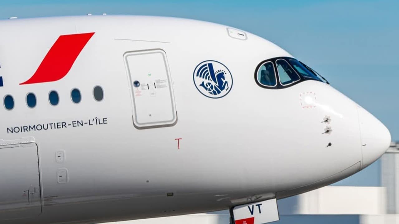 Air France Flight Diverted to Montreal Over Ebola Screening Error: What ATPL and ATC Students Need to Know