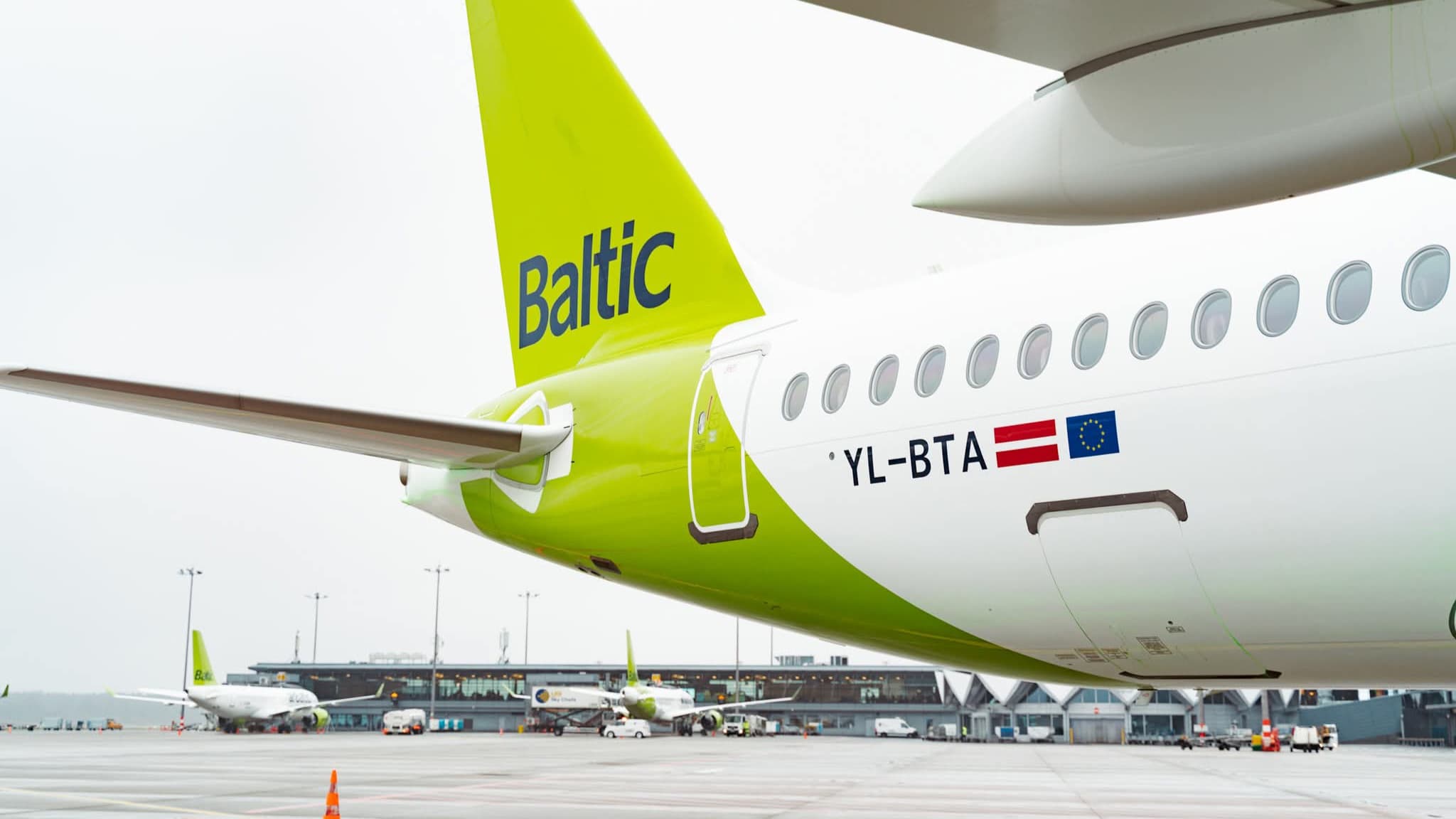 AirBaltic renforce son offre hivernale avec deux nouvelles lignes vers les Alpes : Riga–Turin et Vilnius–Genève