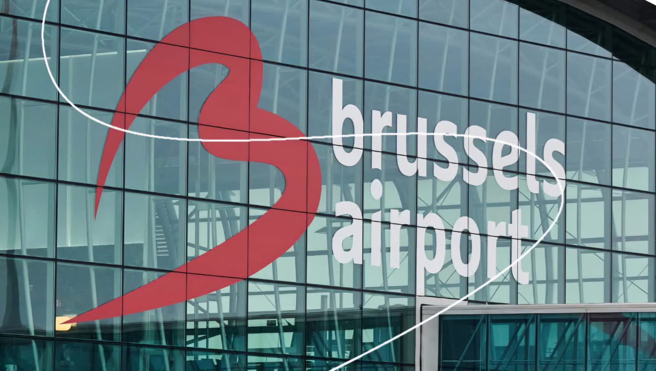 Brussels Airport to Revolutionize Security Checks by 2028: Liquids and Laptops Stay in Bags