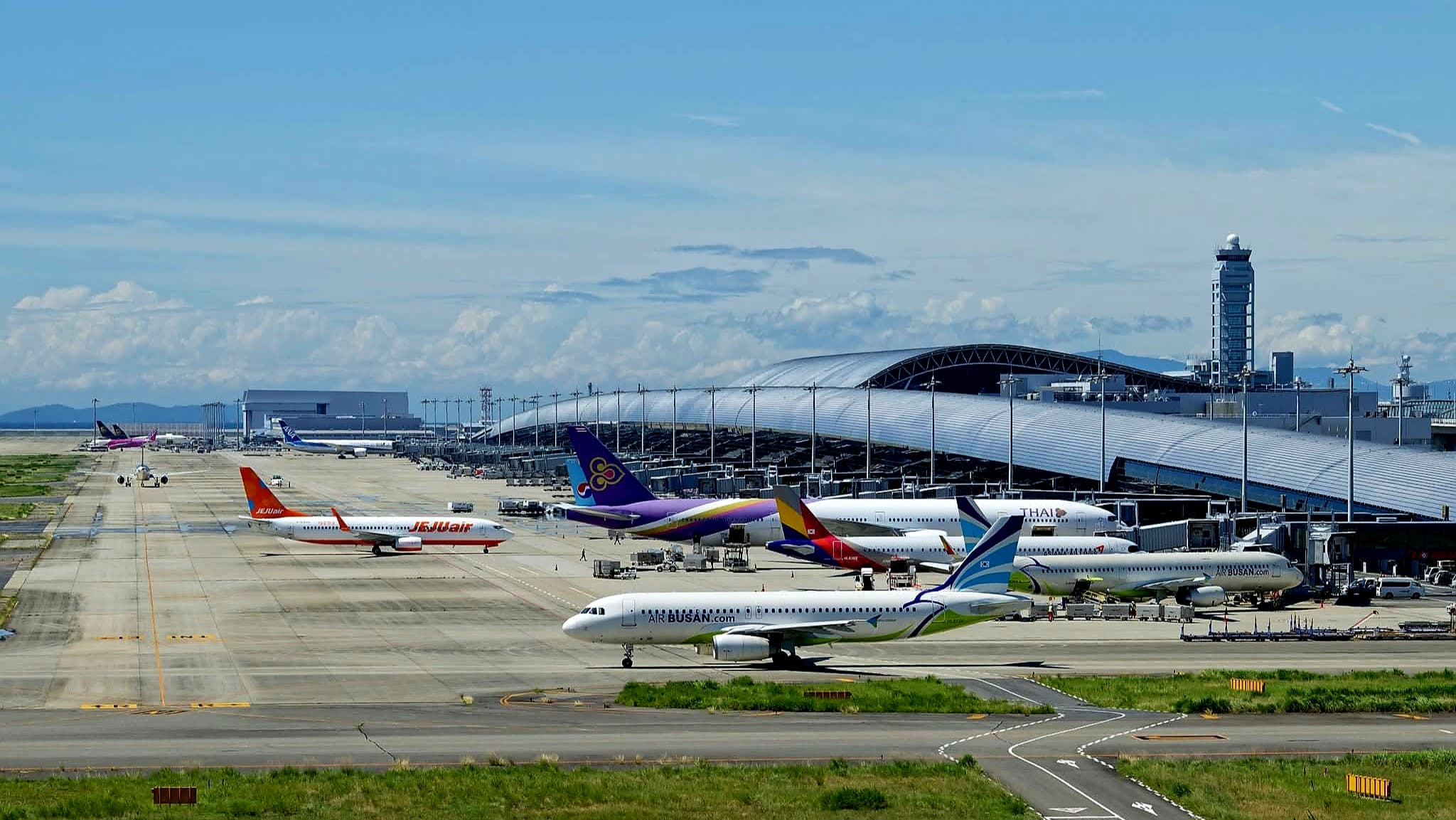 Osaka Kansai Airport Terminal 1 Expansion: 40 Million Passengers Target and What It Means for Aviation Students