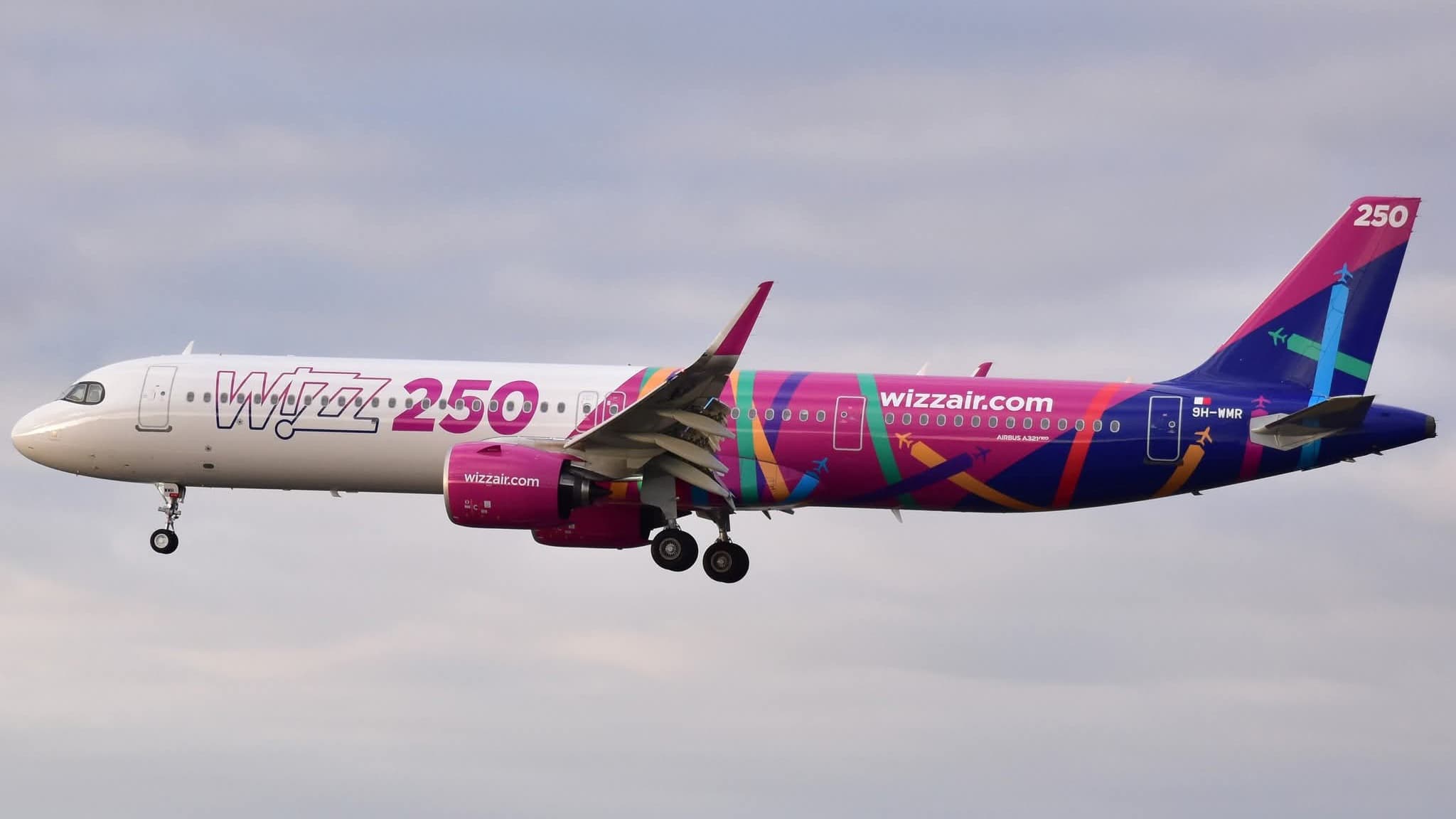 Wizz Air Goes Starlink: High-Speed Wi-Fi for the Entire Fleet by 2027