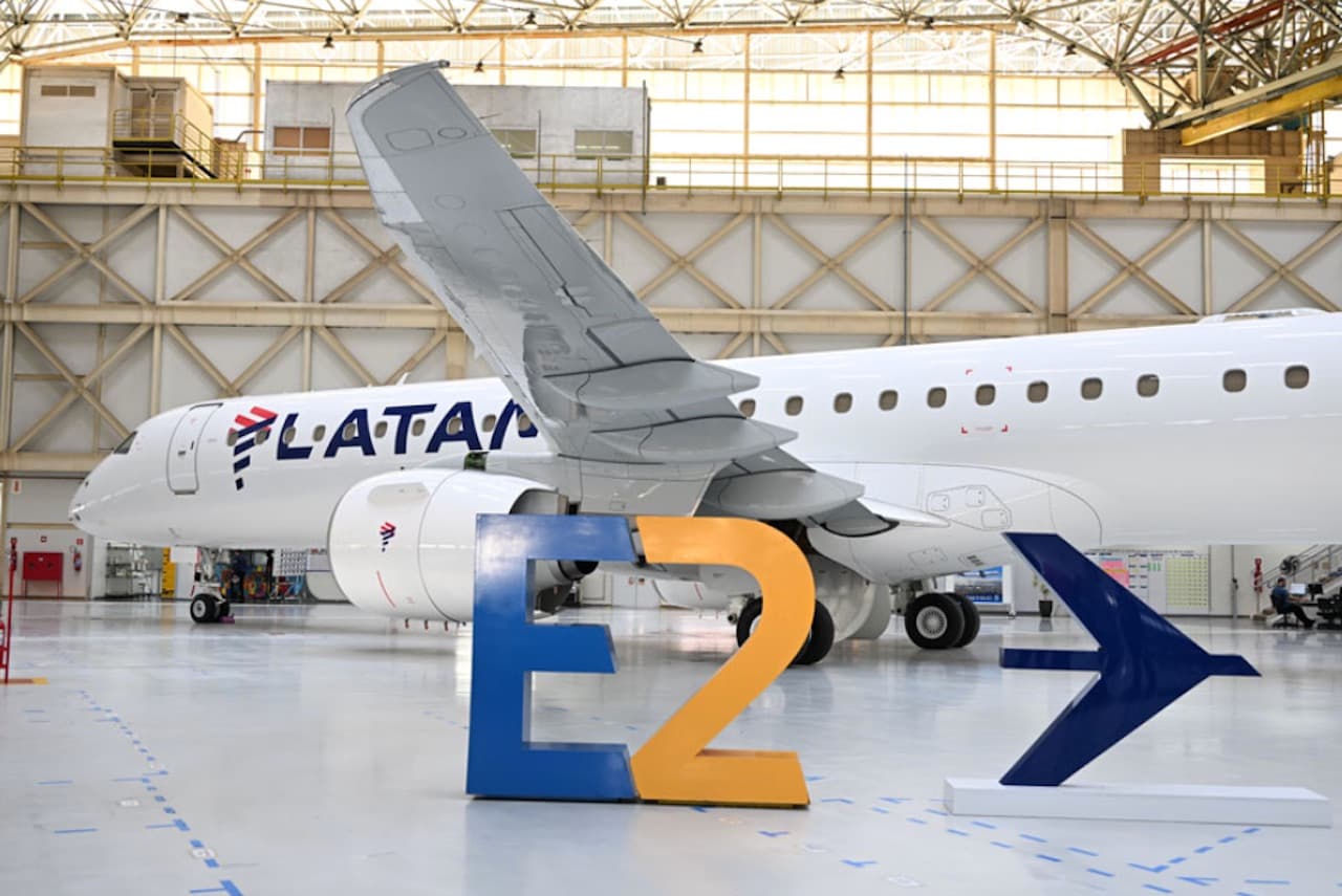 LATAM's Embraer E195-E2 Order: A Strategic Move for Brazilian Domestic Routes and ATPL/ATC Training Implications