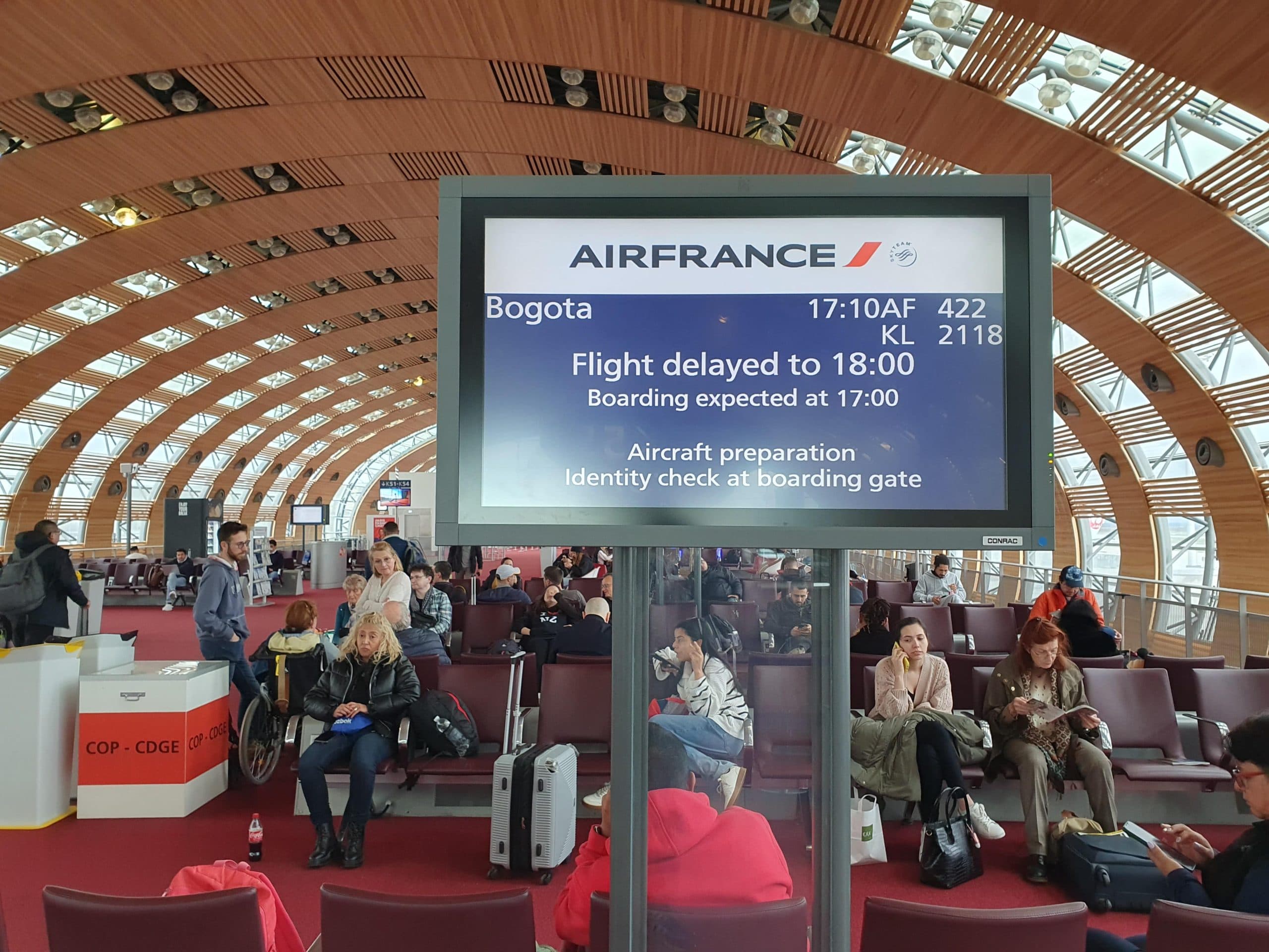 AirHelp 2026 Airport Rankings: Latin America Leads, French Hubs Struggle with Punctuality