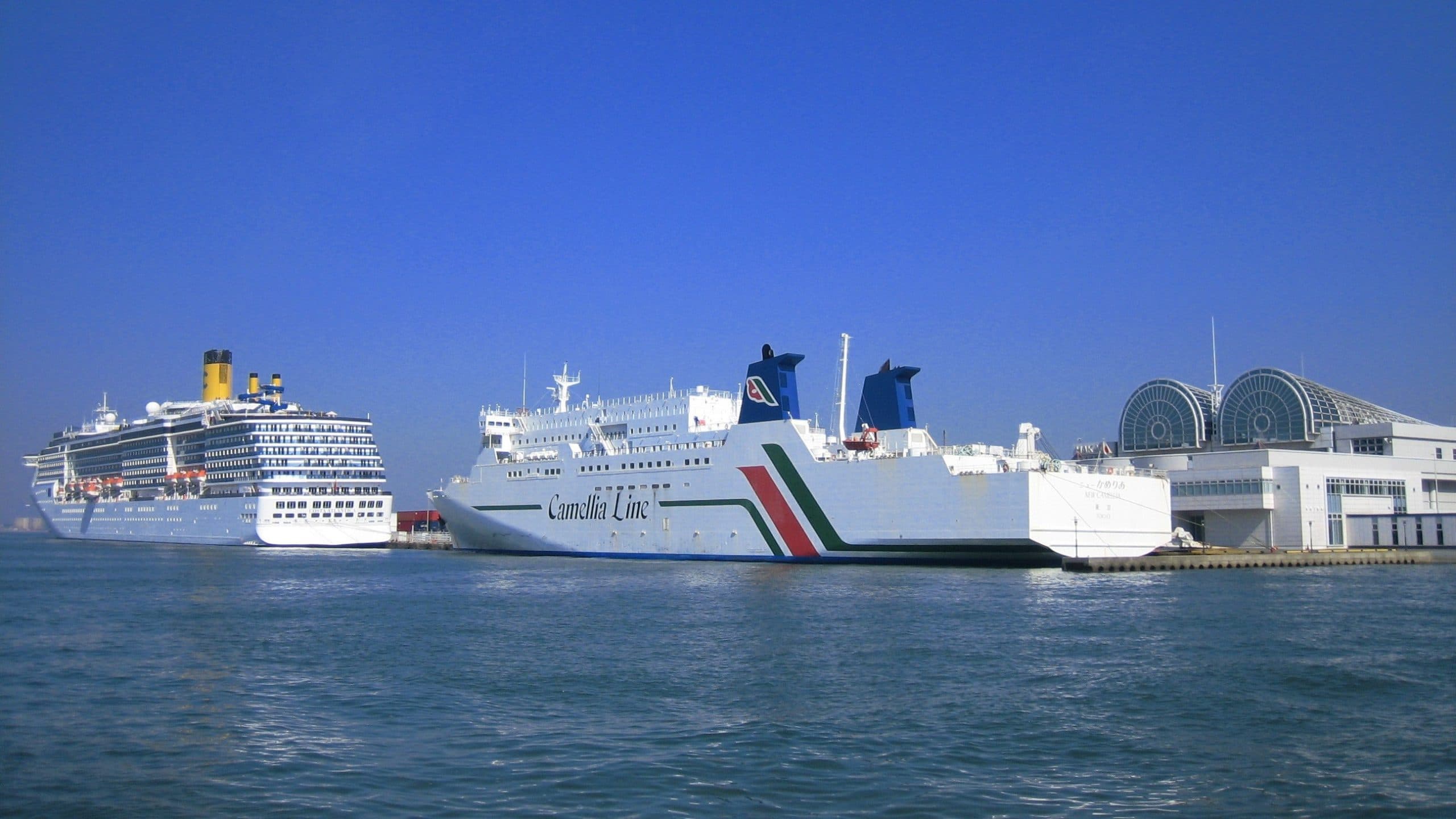 Japan's Tourism Boom: Cruises Offer Alternative Routes to Beat Overtourism
