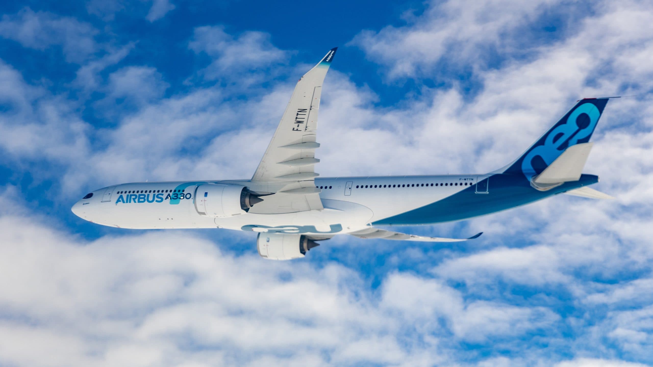 China Eastern Airlines orders 25 A330neo: what it means for ATPL and ATC students
