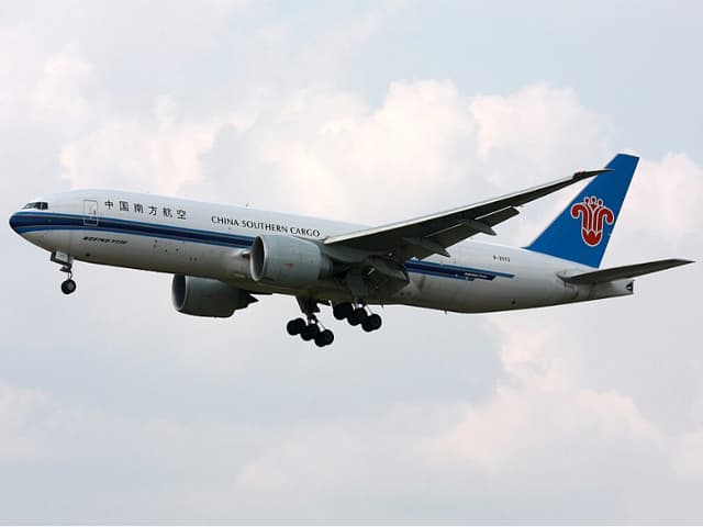 China Southern Airlines Orders Seven Boeing 777 Freighters, with Options for Three More