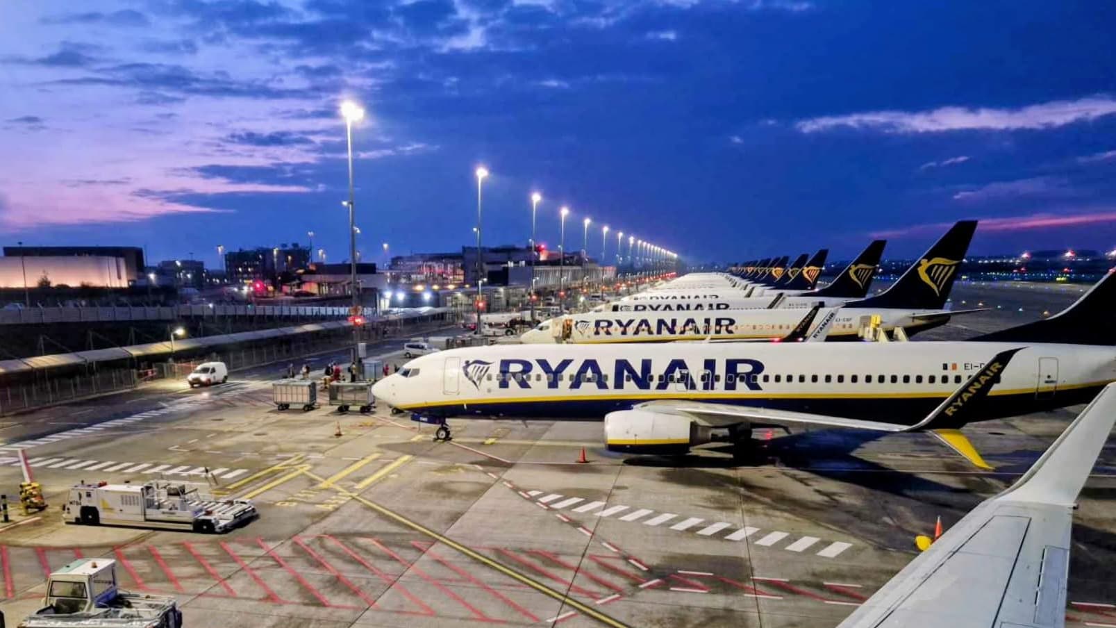 Ryanair Cuts Belgian Traffic by 22% and Seasonalizes 20 Routes Over Airline Tax