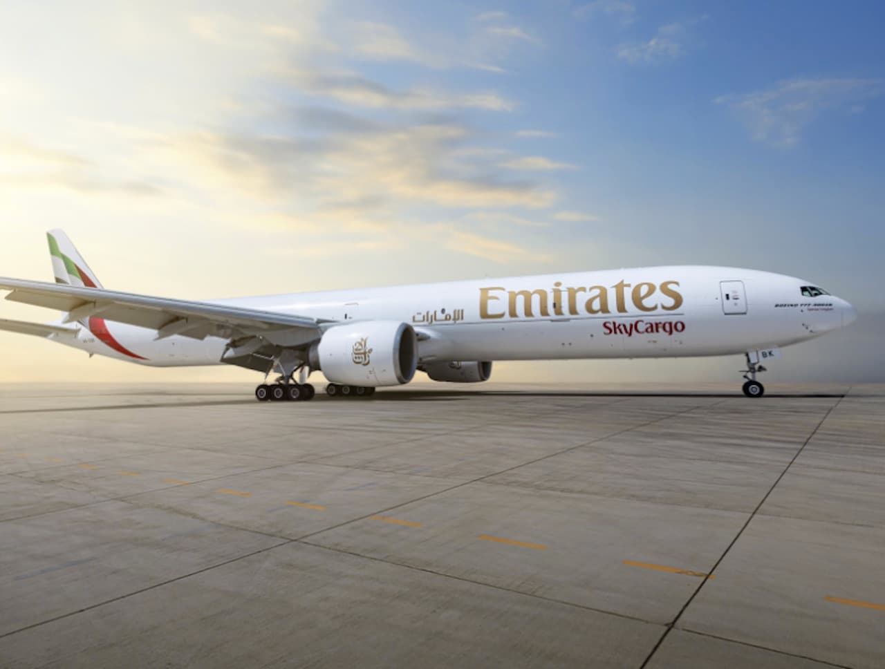 Emirates SkyCargo Debuts First 777-300ERSF, Expanding Freighter Fleet for E-Commerce Boom