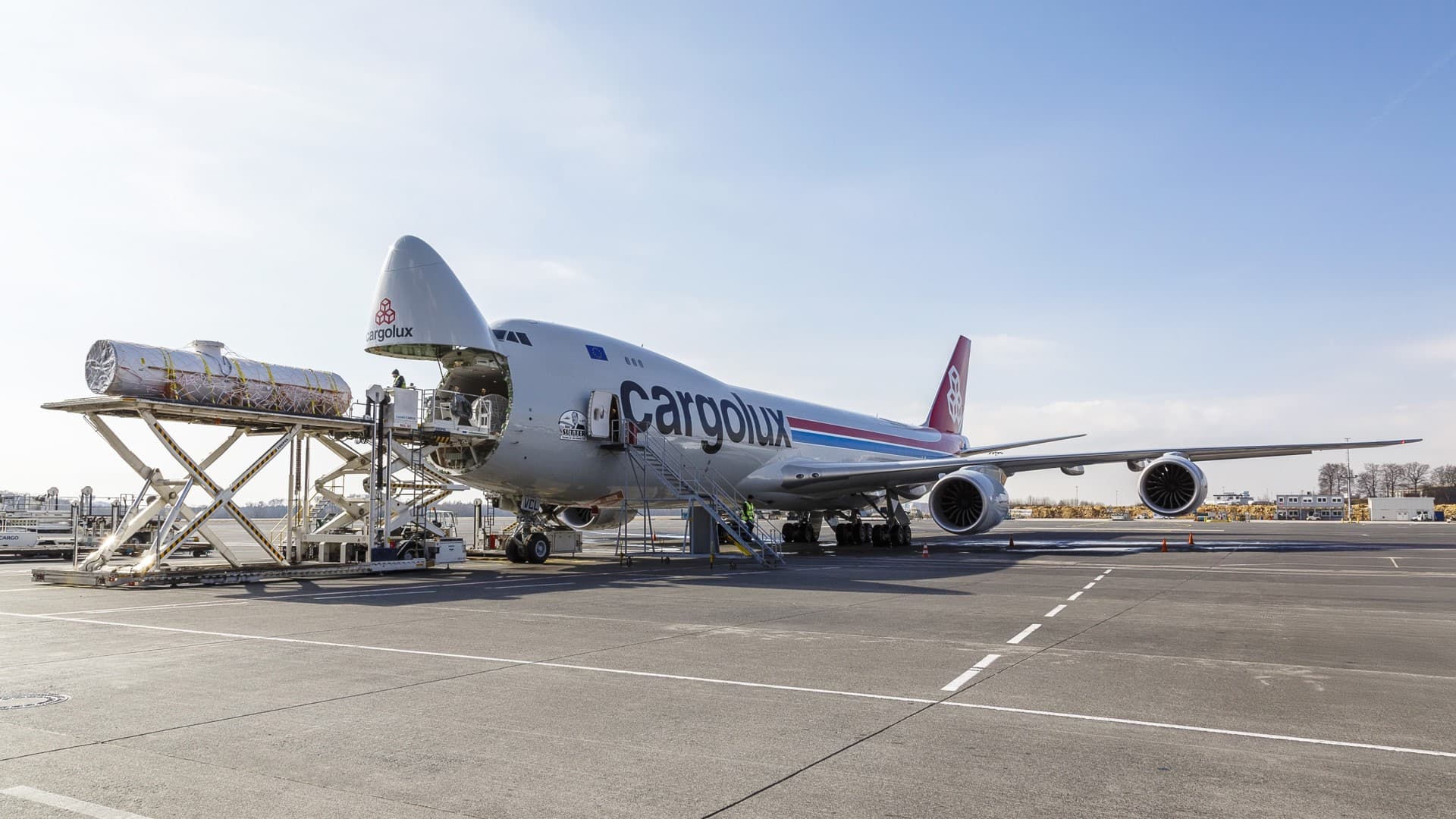 Cargolux Fined €1.15 Million for Influence Peddling in Gabon: A Compliance Lesson for Aviation Professionals