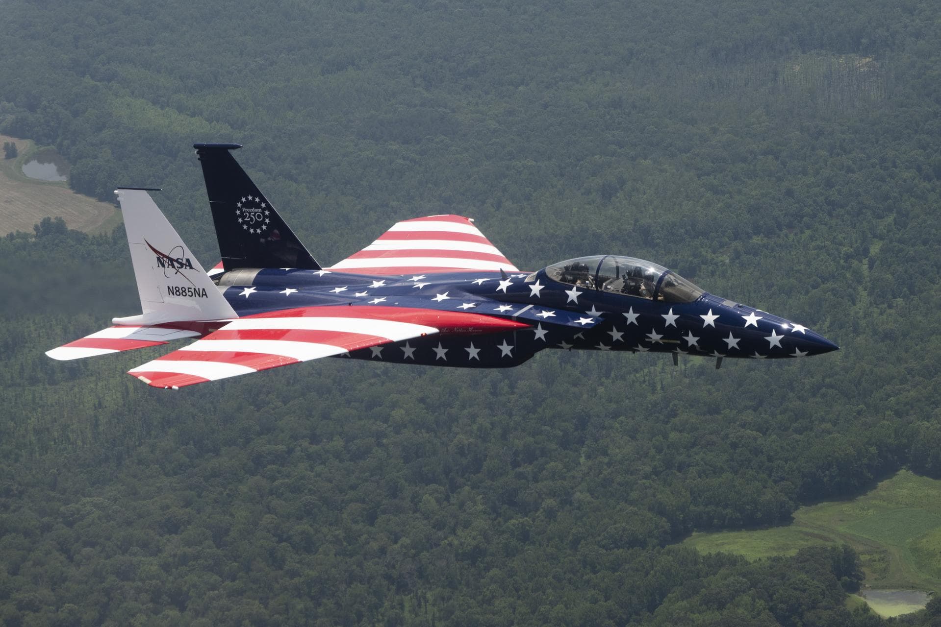 NASA’s Red, White, and Blue Jets: A Flying Tribute with Training Value