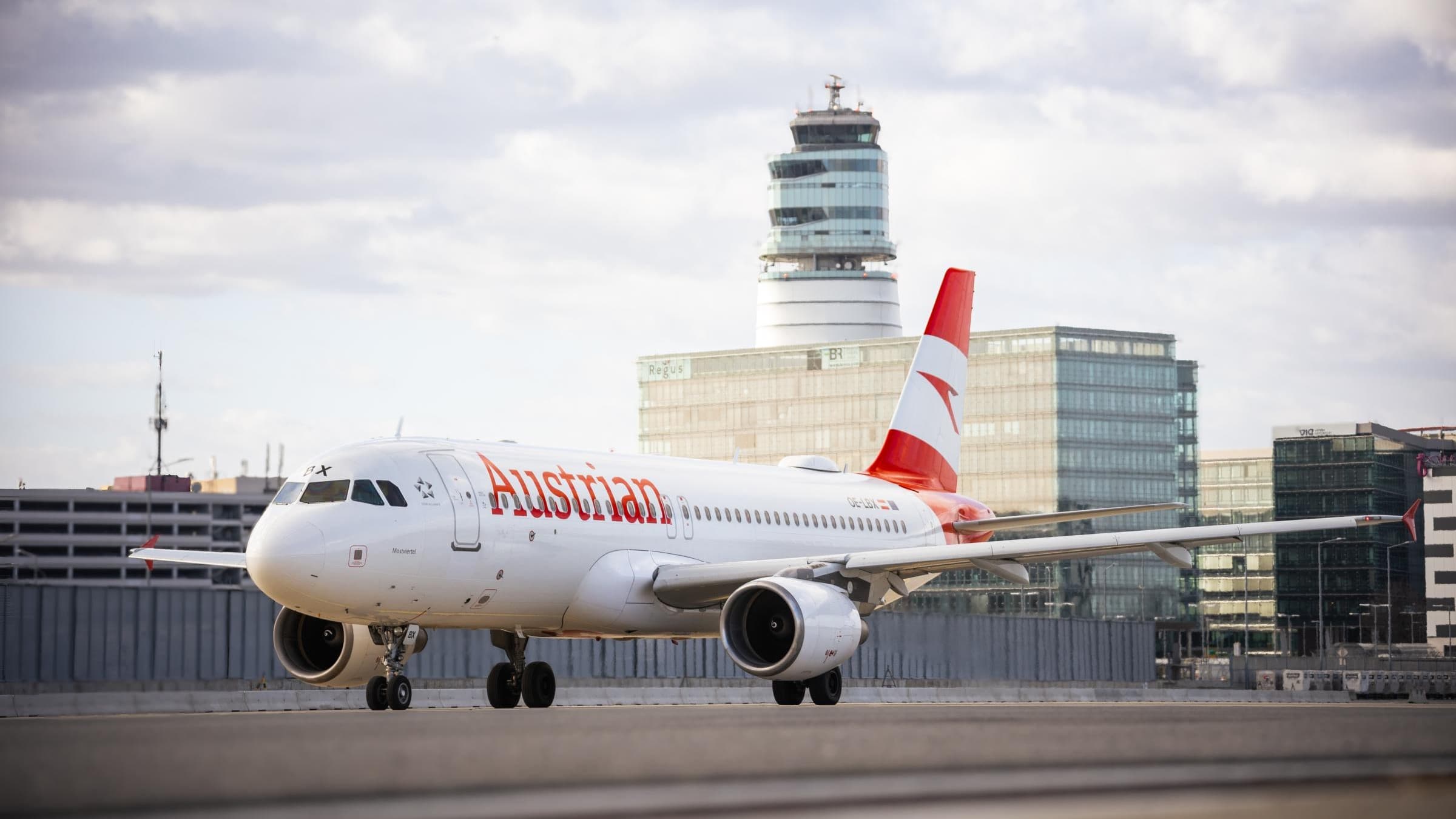 Austrian Airlines Cuts Vienna Network After Loss-Making Half-Year