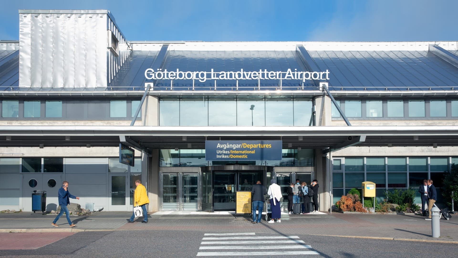 Stockholm-Arlanda sets July international traffic record while Swedish domestic market slumps