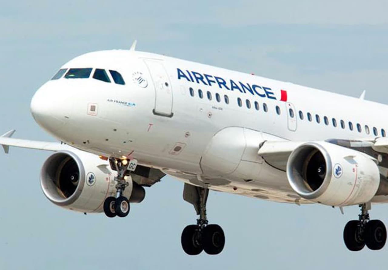 Air France to Operate Pope Leo XIV's Flights Across France in 2026